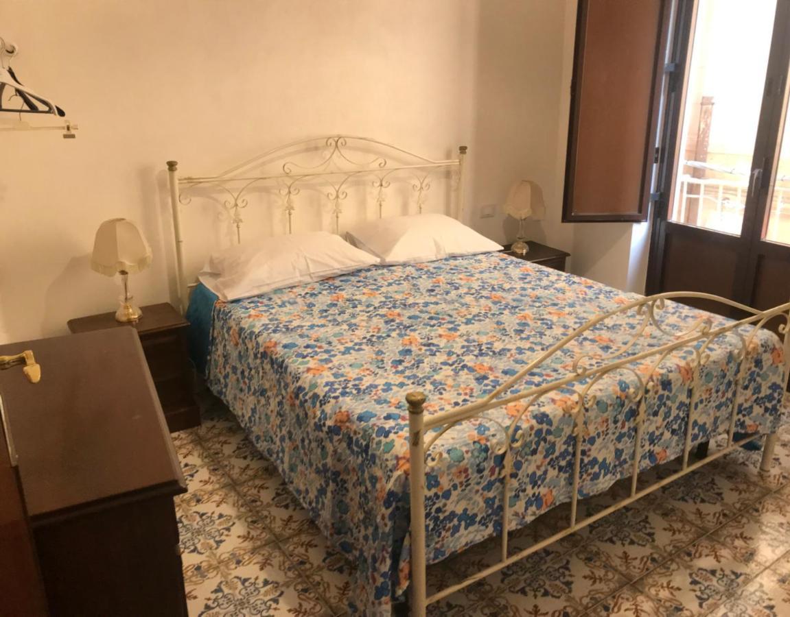 The Holiday House - Arricriati Трапани Екстериор снимка